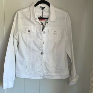 Buffalo David Bitton (costco) medium. Soft Stretch denim . White. Brand new.